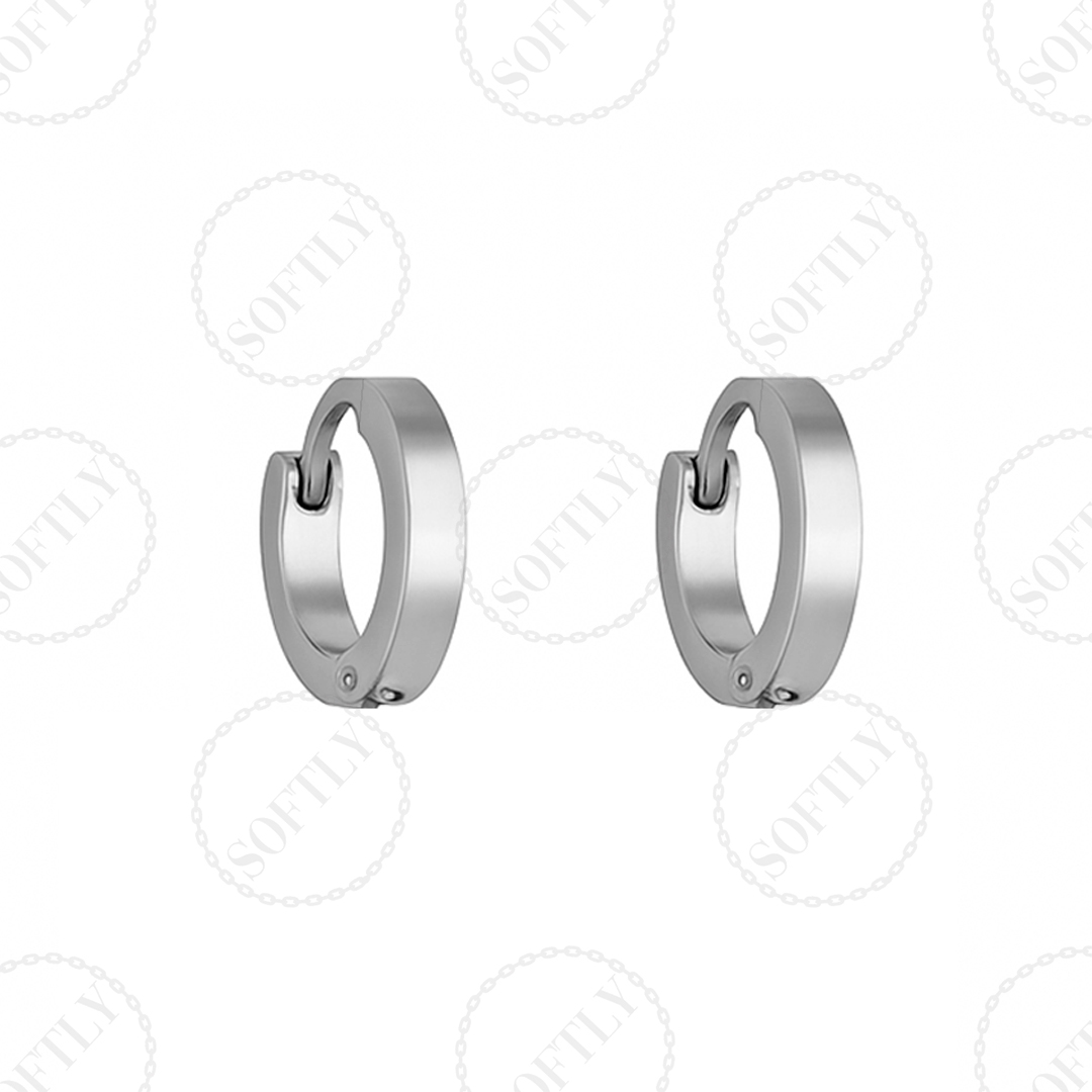 BASIC SILVER EARRINGS