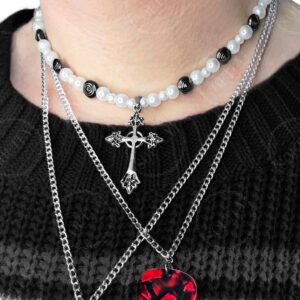 SAINT CROSS & SPIKES PEARLS CHOKER