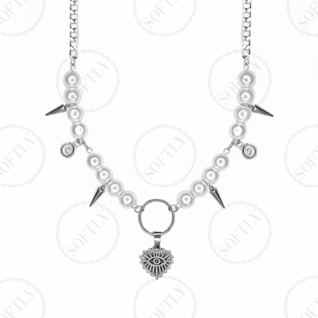 PEARLS PUNK NECKLACE