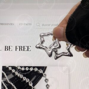 CHUNKY STAR HOOPS (SILVER)