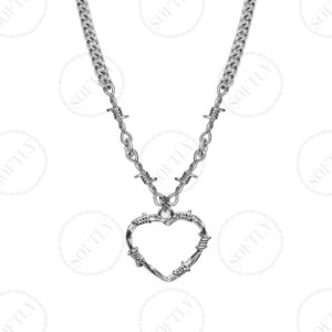 SPIKE FENCES HEART CHAIN