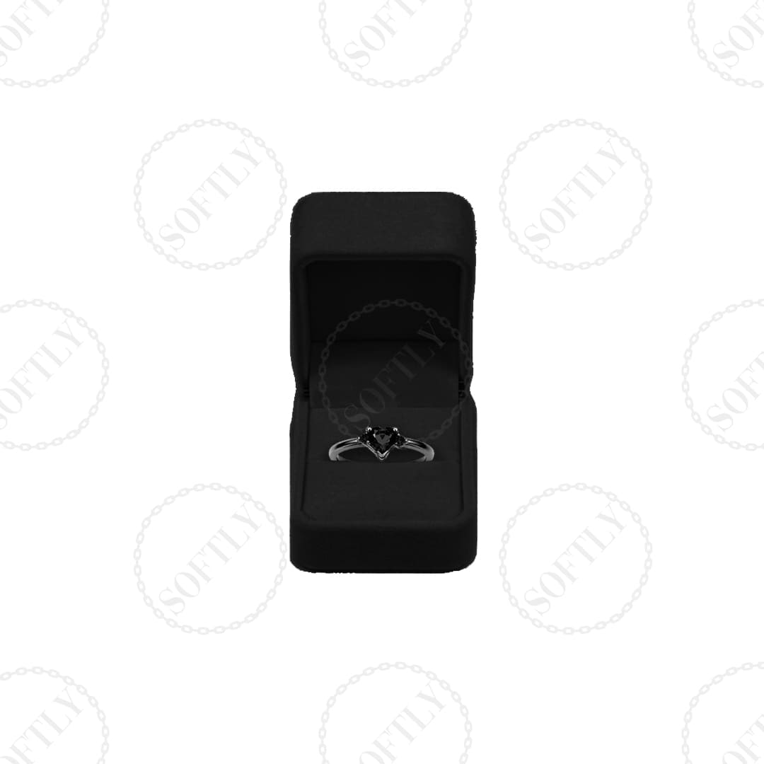 DARK ROMANCE SOLITAIRE RINGS - Imagen 11