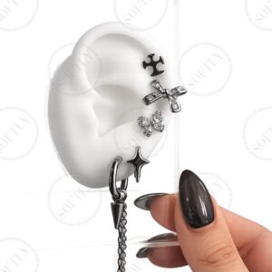 CRUZ DE HIERRO STUDS
