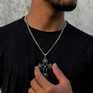 BIKER CROSS CHAIN