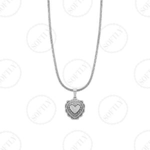 BAROQUE LOVE NECKLACE